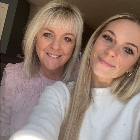 Anything goes share show today 1pm est - Picture 5 of 13